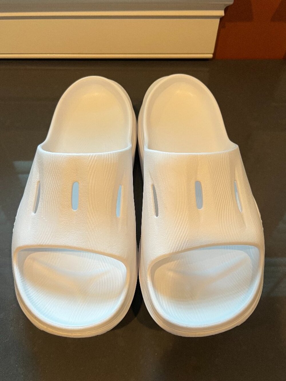 HOKA Ora Recovery Slide 3 White Men’s 13 Women’s 15 Recovery Sandals